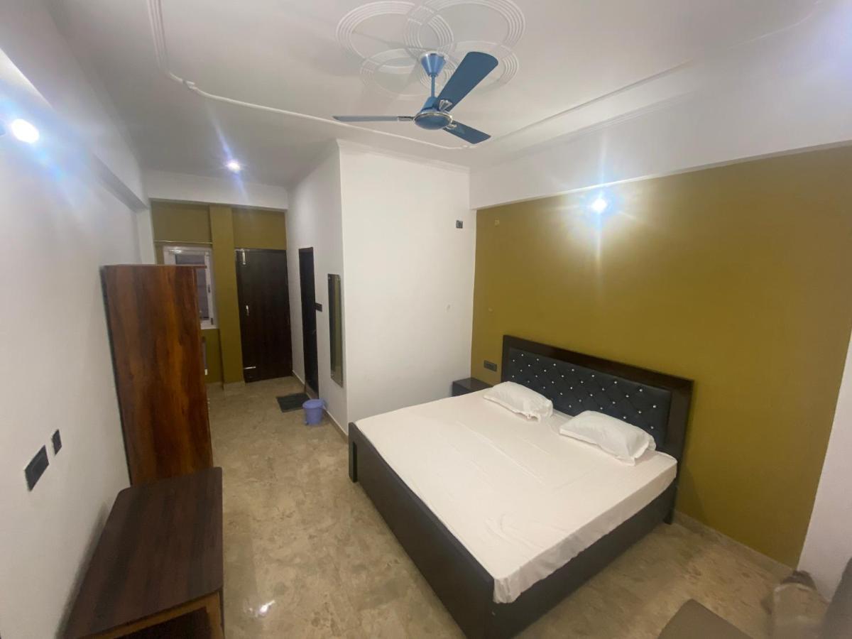 Shivalik Residency - Hotel & Banquet Hall Bāra Banki Eksteriør billede