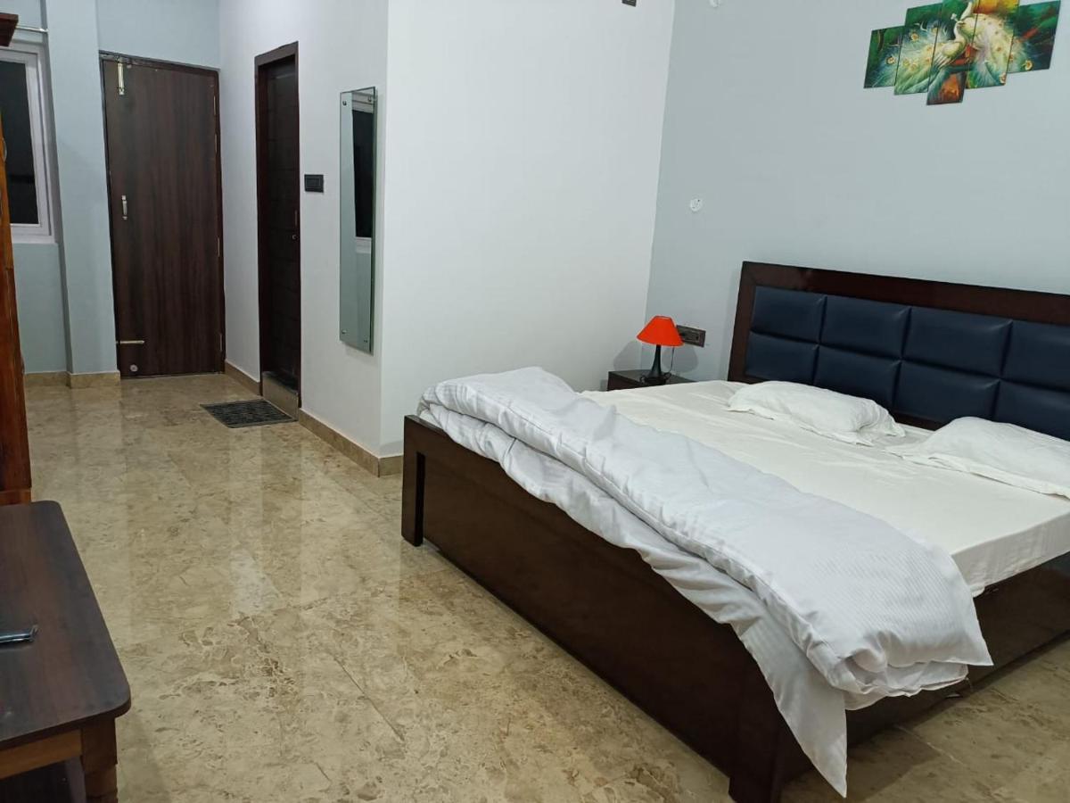 Shivalik Residency - Hotel & Banquet Hall Bāra Banki Eksteriør billede